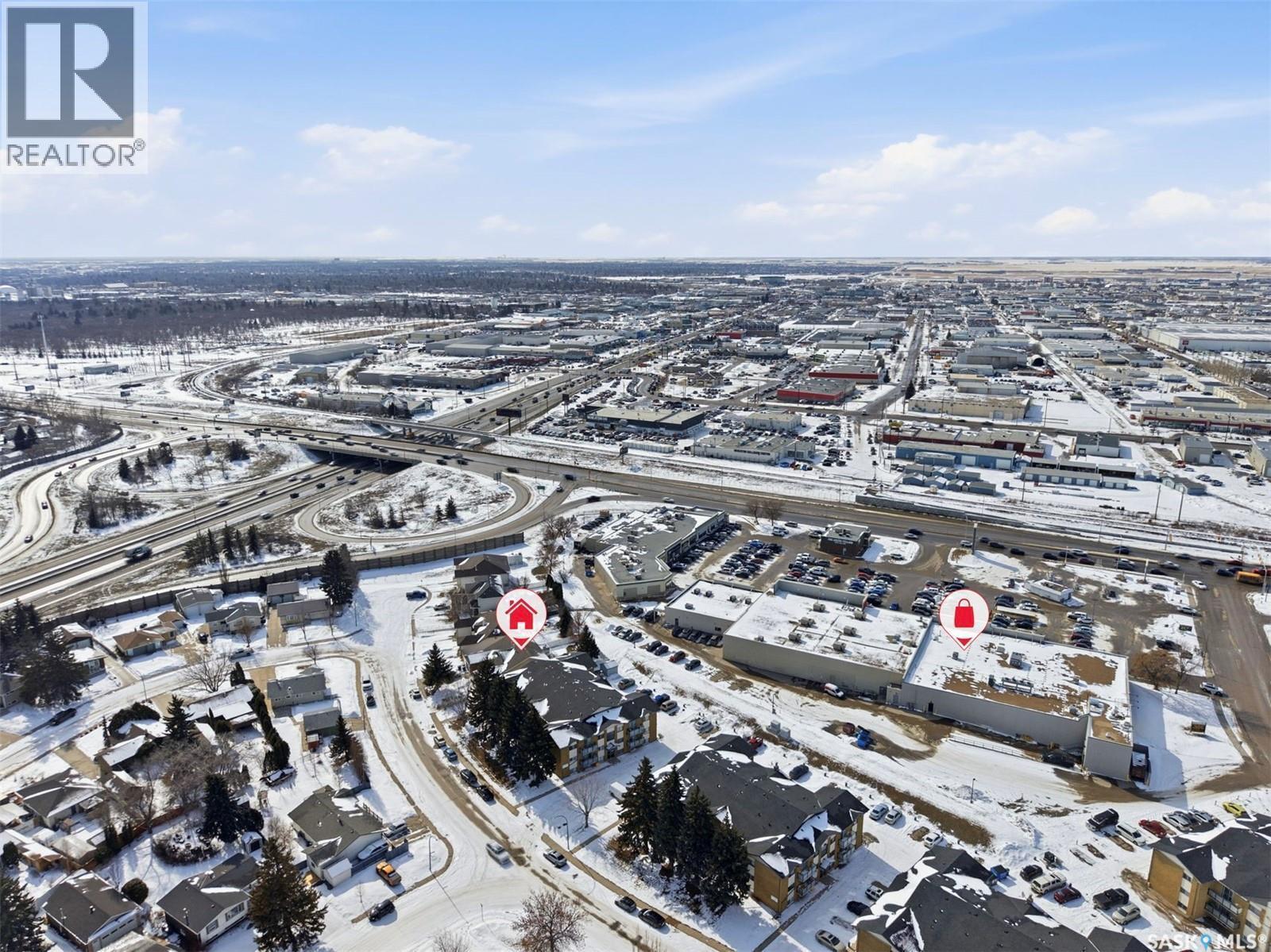 11 Columbia Drive, Saskatoon, SK - Outdoor With View