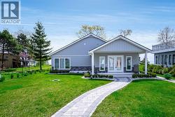 952 Hiawatha Beach Wheatley, ON N0P 2P0