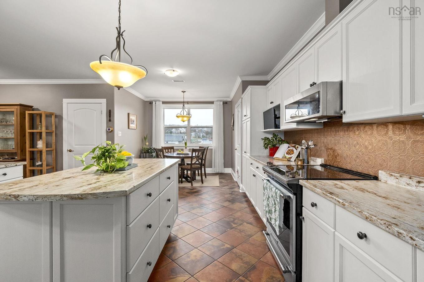 302 42 Bigelow Street, Wolfville, NS
