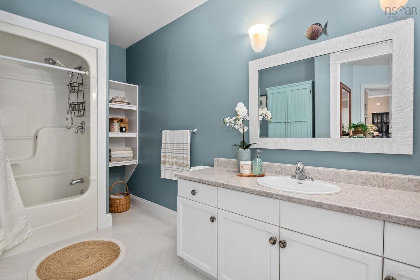 302 42 Bigelow Street, Wolfville, NS