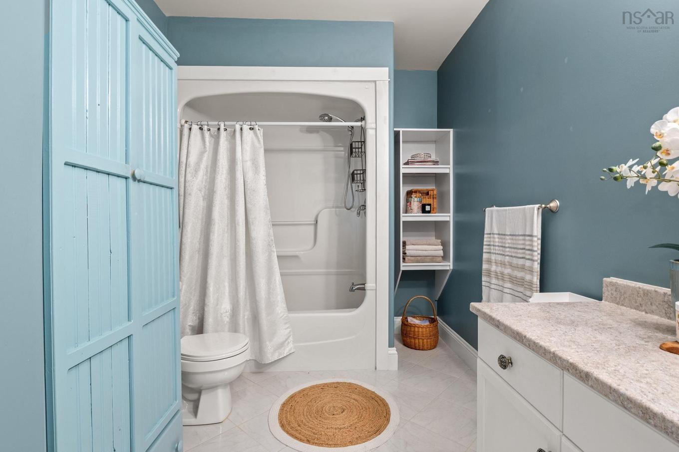 302 42 Bigelow Street, Wolfville, NS