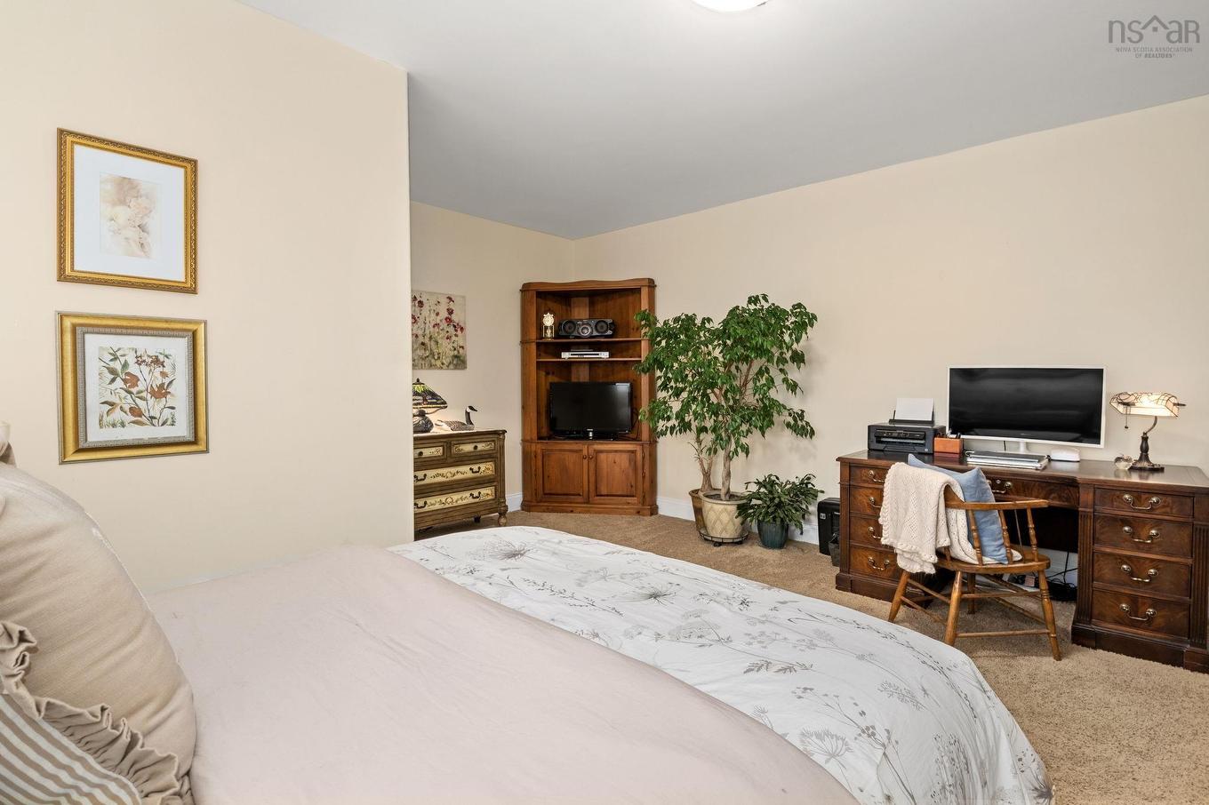 302 42 Bigelow Street, Wolfville, NS