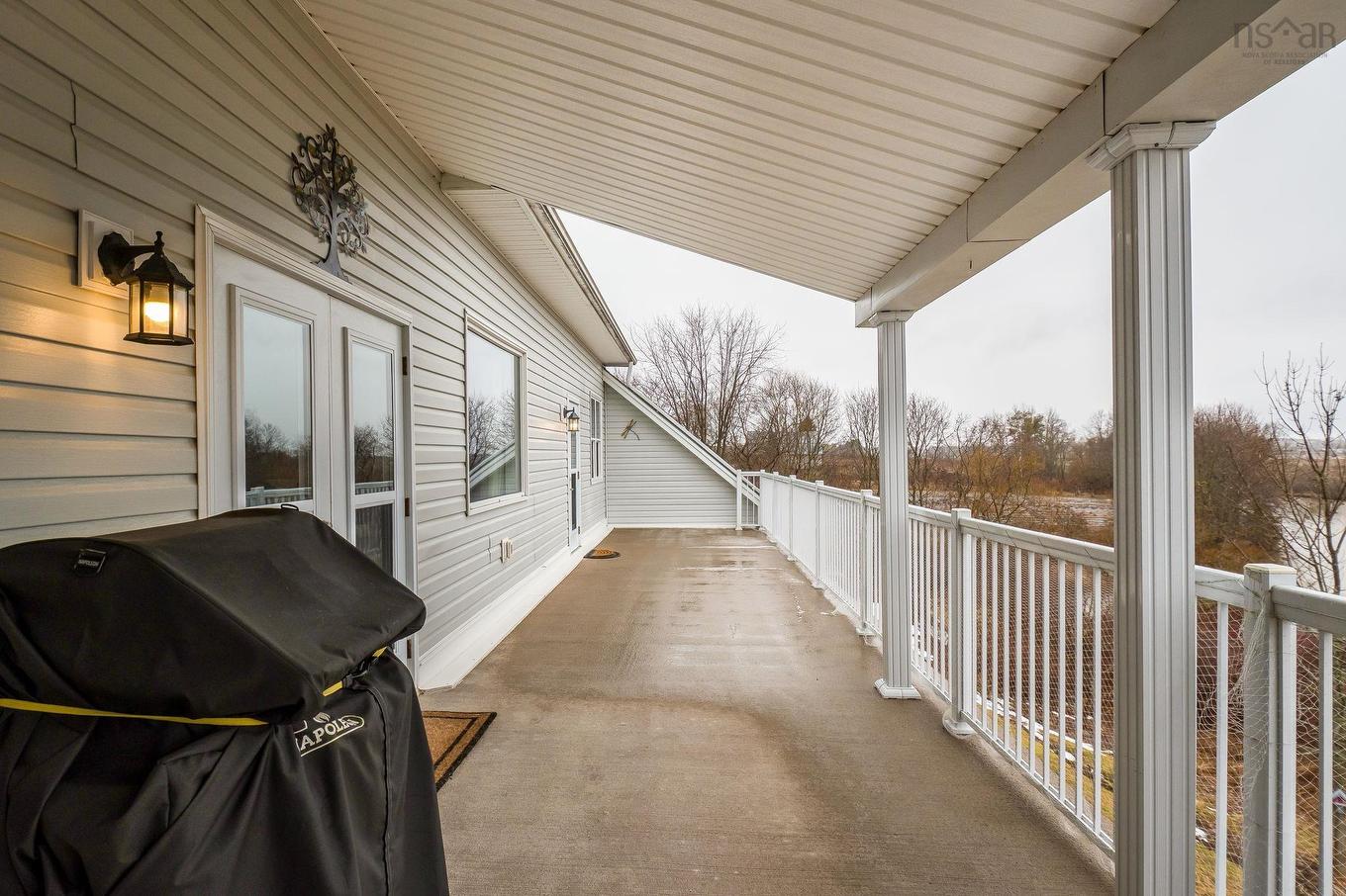 302 42 Bigelow Street, Wolfville, NS