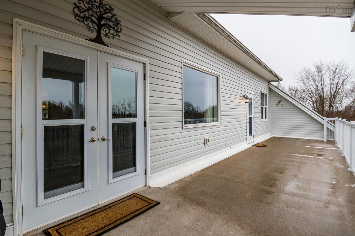 302 42 Bigelow Street, Wolfville, NS