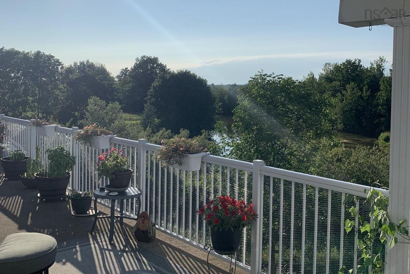302 42 Bigelow Street, Wolfville, NS