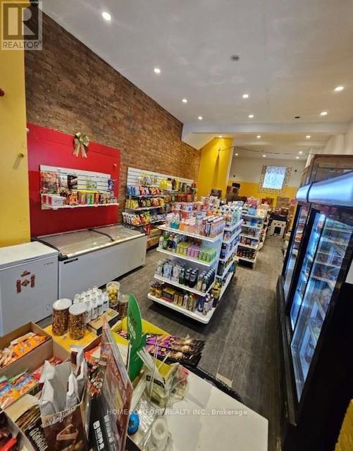 172 King Street W, Hamilton, ON