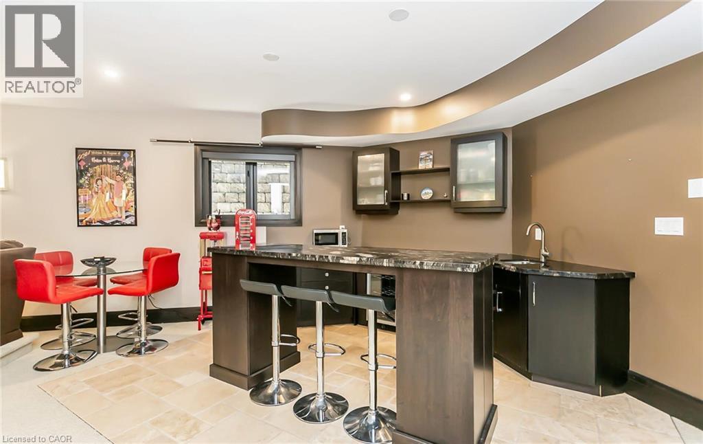 24 Jacob Gingrich Drive, Kitchener, ON - Indoor Photo Showing Other Room