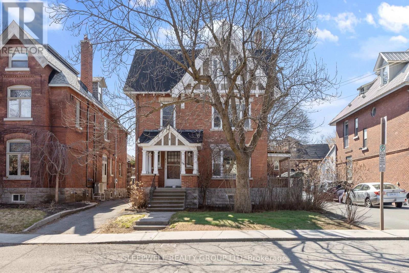 84 Fourth Avenue, Ottawa, ON - Outdoor With Facade