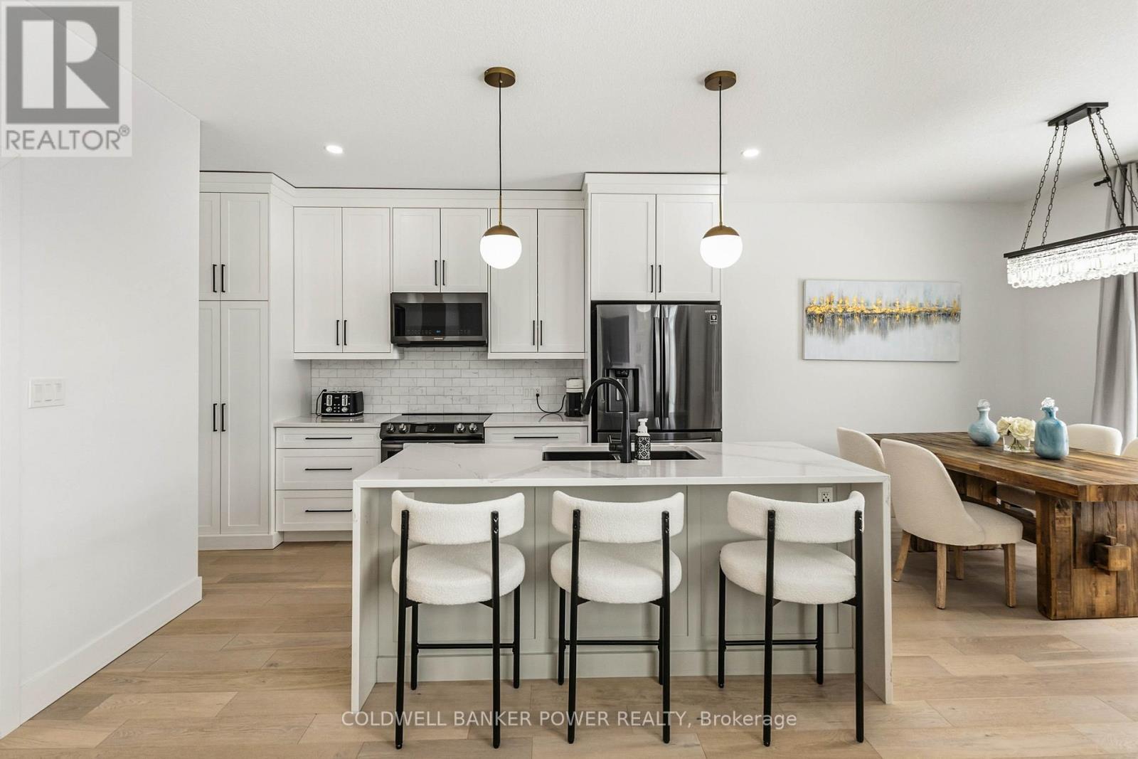 2884 Doyle Drive, London South (South U), ON - Indoor