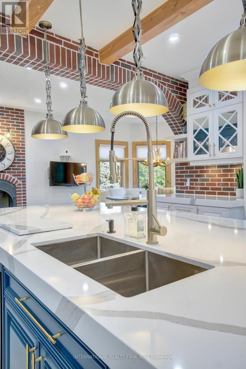 6 Pinehurst Lane, Springwater, ON - Indoor Photo Showing Kitchen With Double Sink