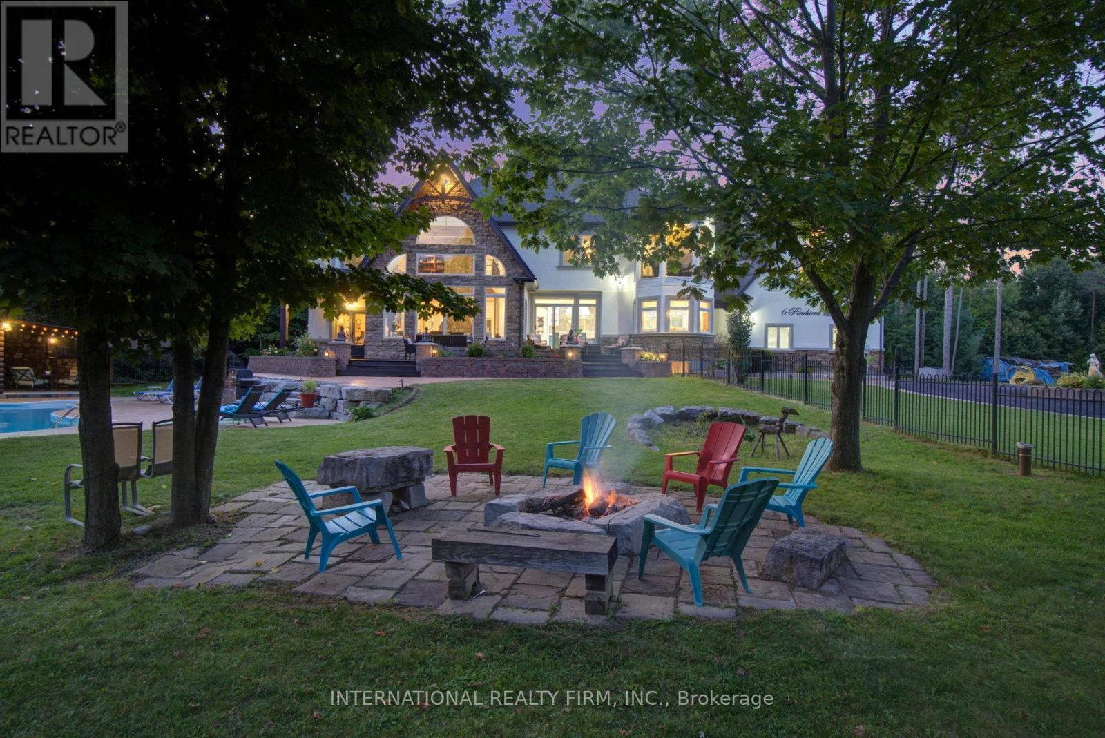 6 Pinehurst Lane, Springwater, ON - Outdoor With Backyard