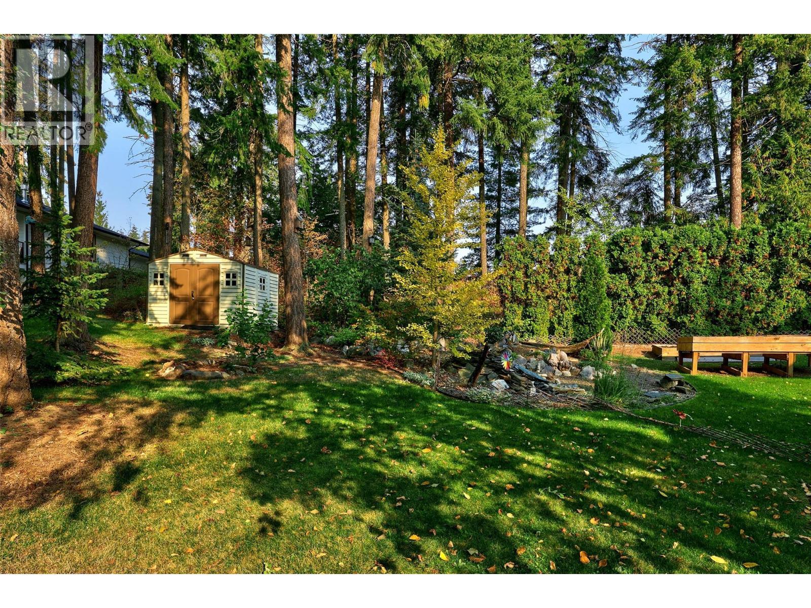 2668 Golf Course Drive, Blind Bay, BC - Outdoor