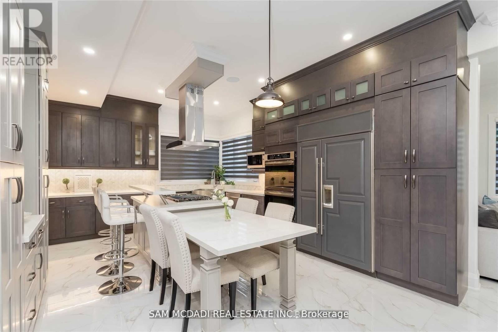 1138 Garden Road, Mississauga, ON - Indoor