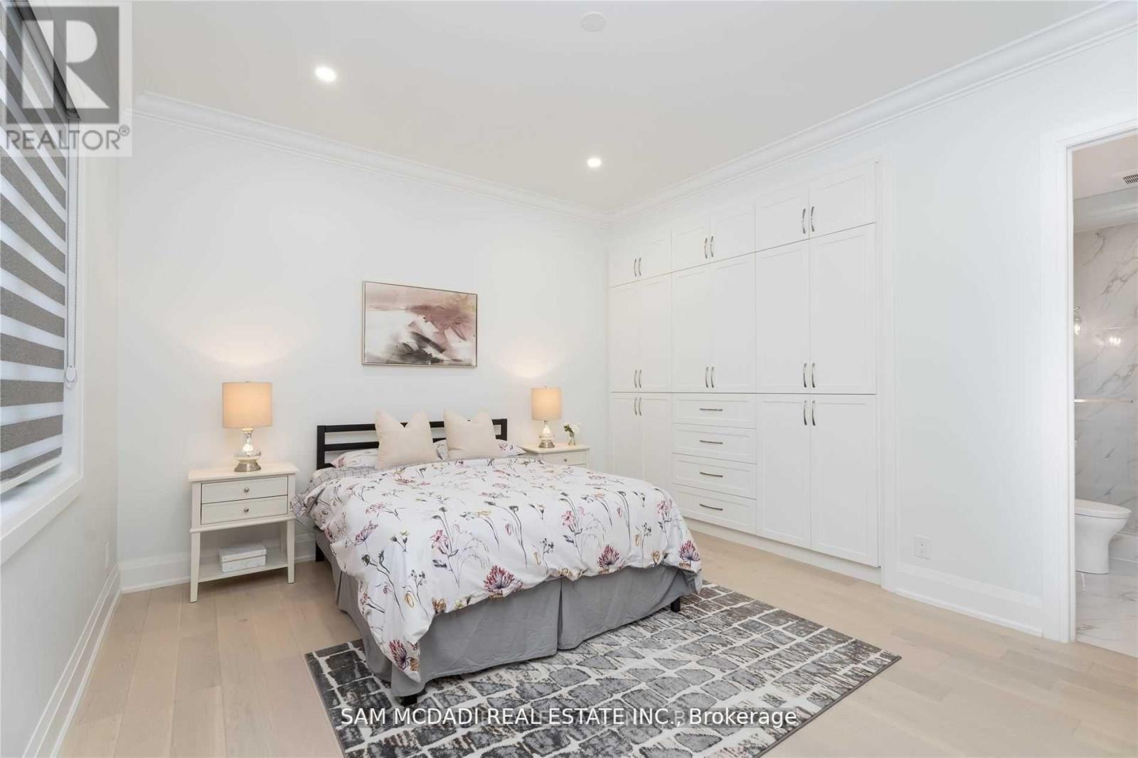 1138 Garden Road, Mississauga, ON - Indoor Photo Showing Bedroom