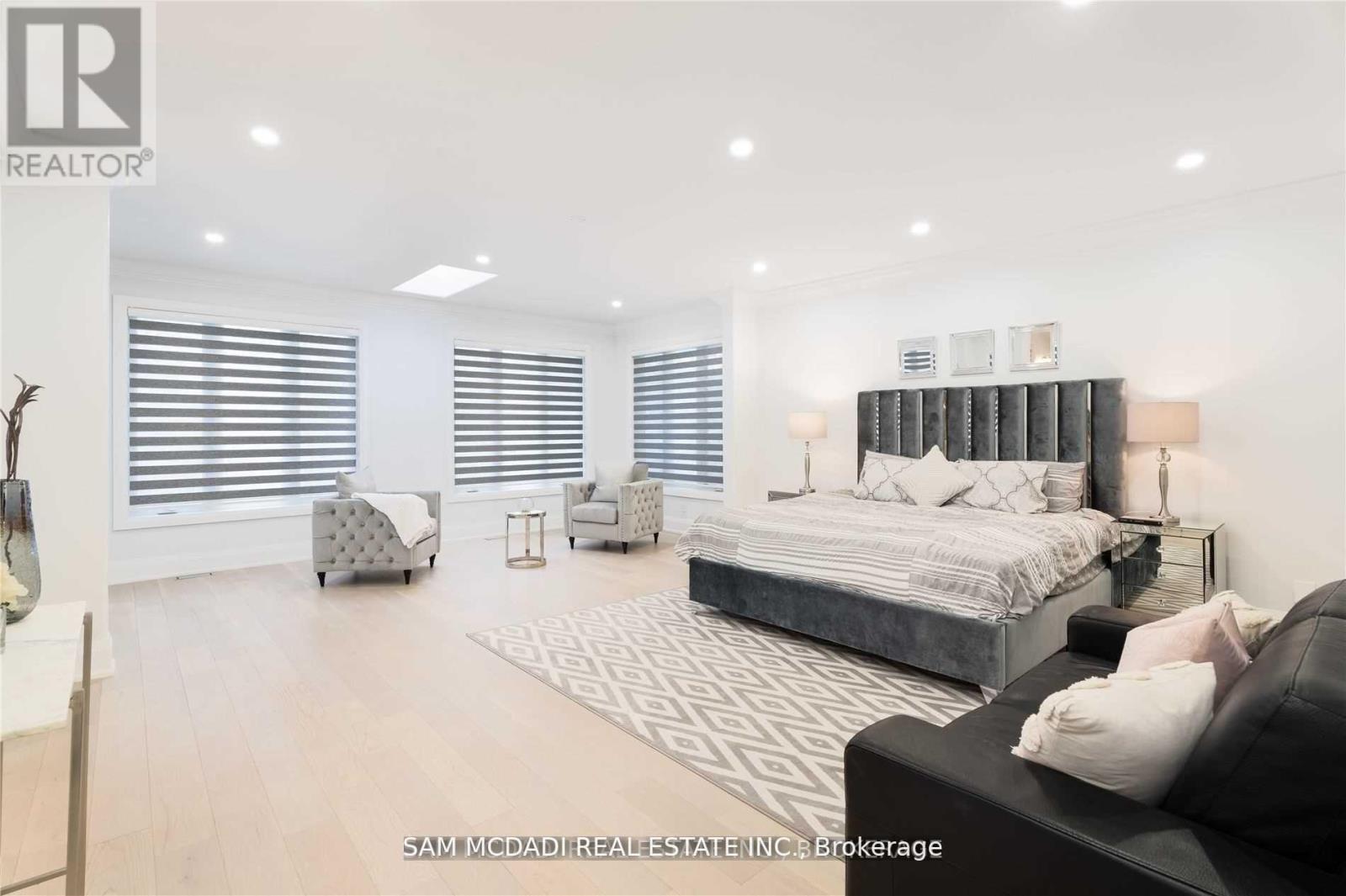 1138 Garden Road, Mississauga, ON - Indoor Photo Showing Bedroom