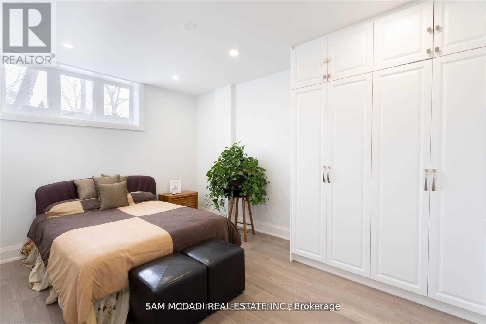 1138 Garden Road, Mississauga, ON - Indoor