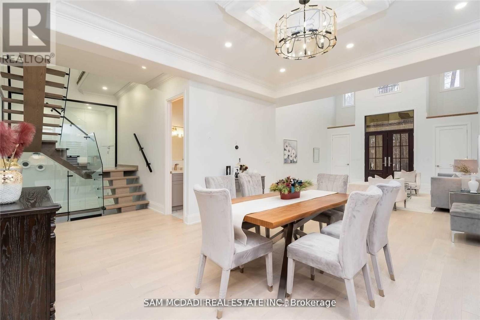 1138 Garden Road, Mississauga, ON - Indoor Photo Showing Dining Room