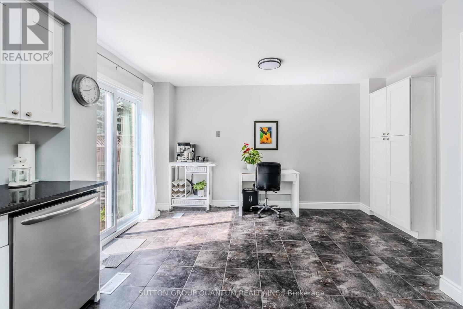 1237 Blackburn Drive, Oakville, ON - Indoor