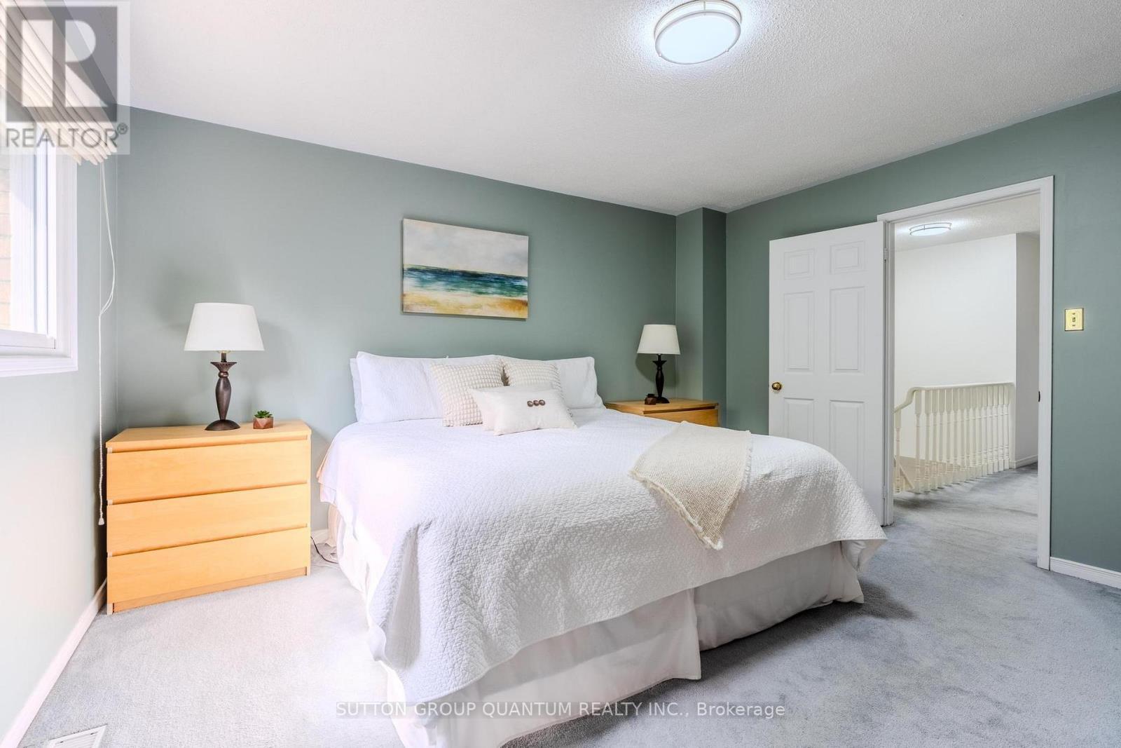1237 Blackburn Drive, Oakville, ON - Indoor Photo Showing Bedroom