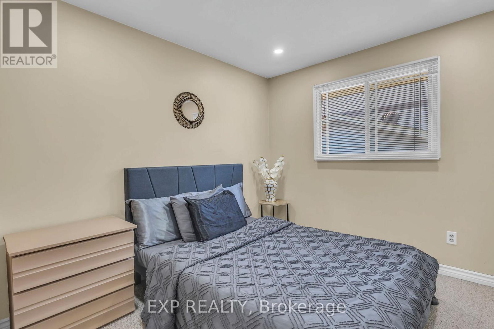 146 Bechtel Drive, Kitchener, ON - Indoor Photo Showing Bedroom