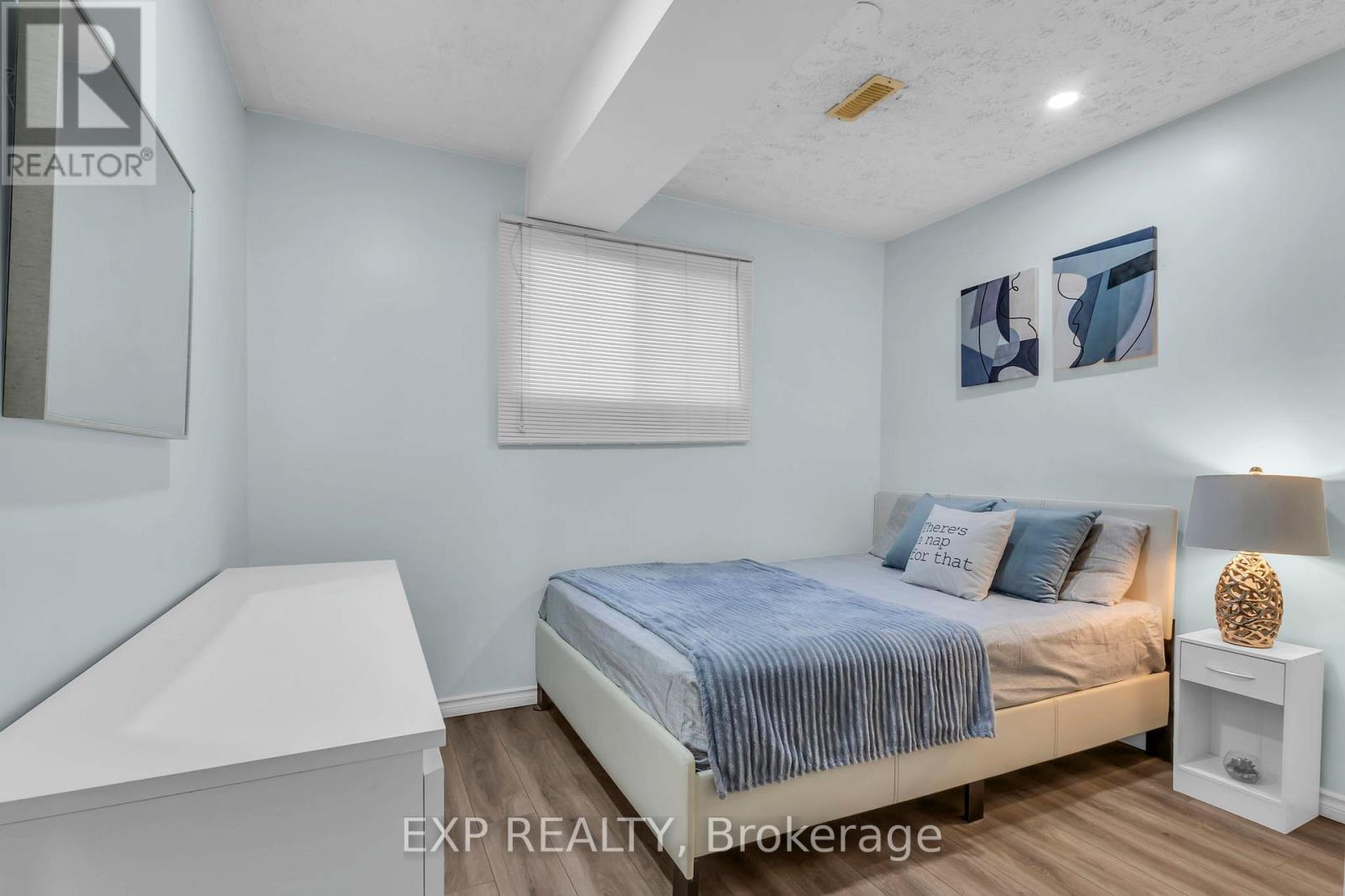 146 Bechtel Drive, Kitchener, ON - Indoor Photo Showing Bedroom