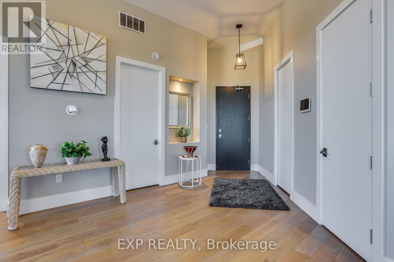 404 - 1705 Fiddlehead Place, London North (North R), ON - Indoor Photo Showing Other Room