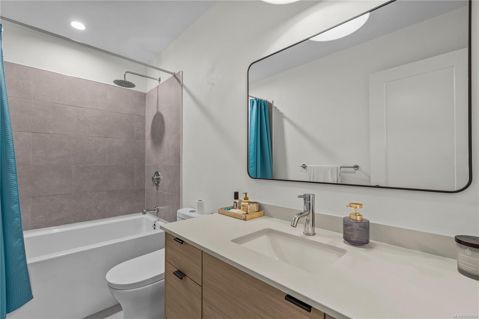 408 Reavie Rd, Campbell River, BC