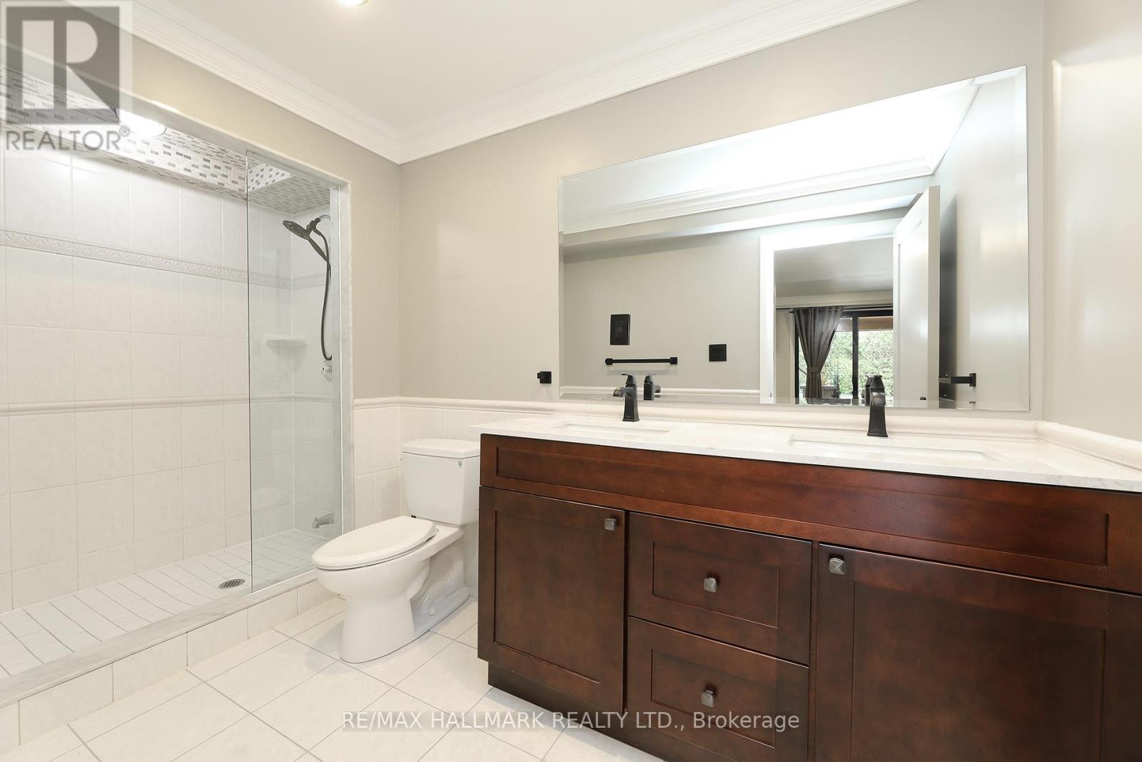 88 Colonel Danforth Trail, Toronto, ON - Indoor Photo Showing Bathroom