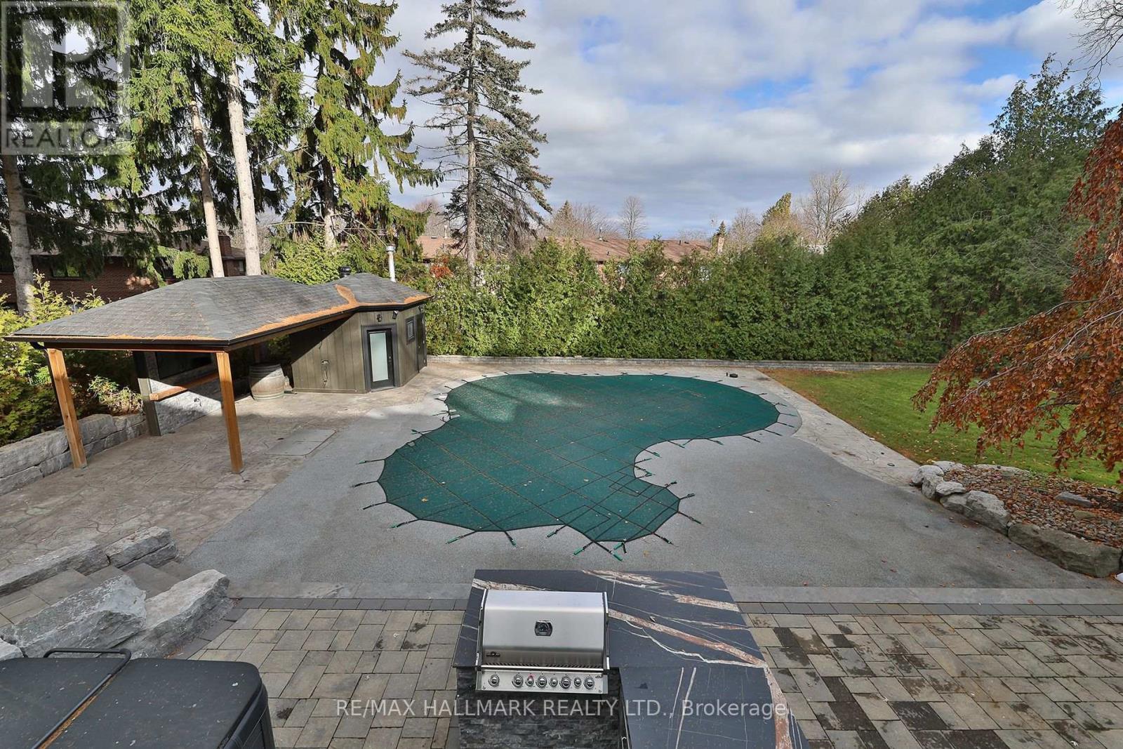 88 Colonel Danforth Trail, Toronto, ON - Outdoor