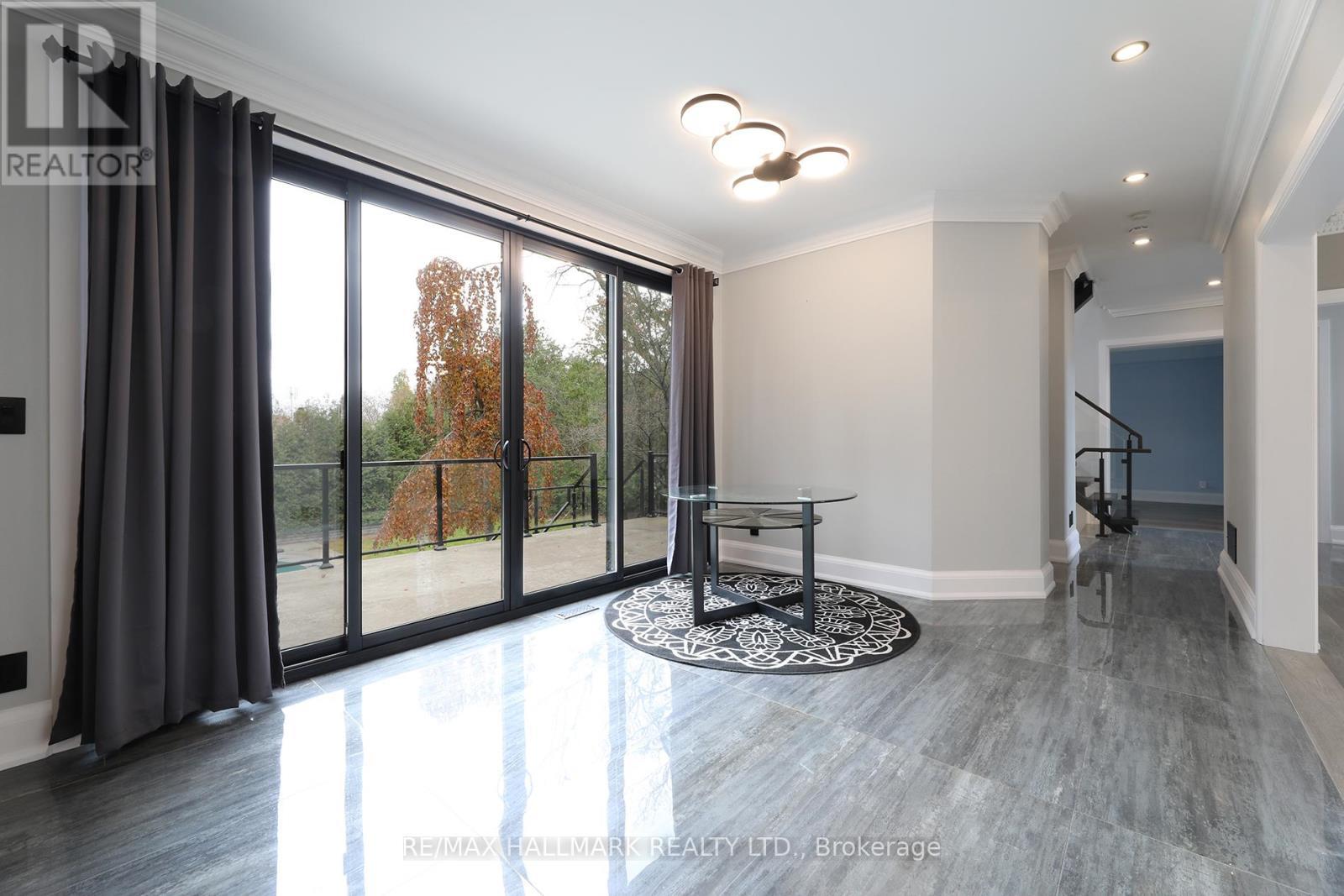 88 Colonel Danforth Trail, Toronto, ON - Indoor