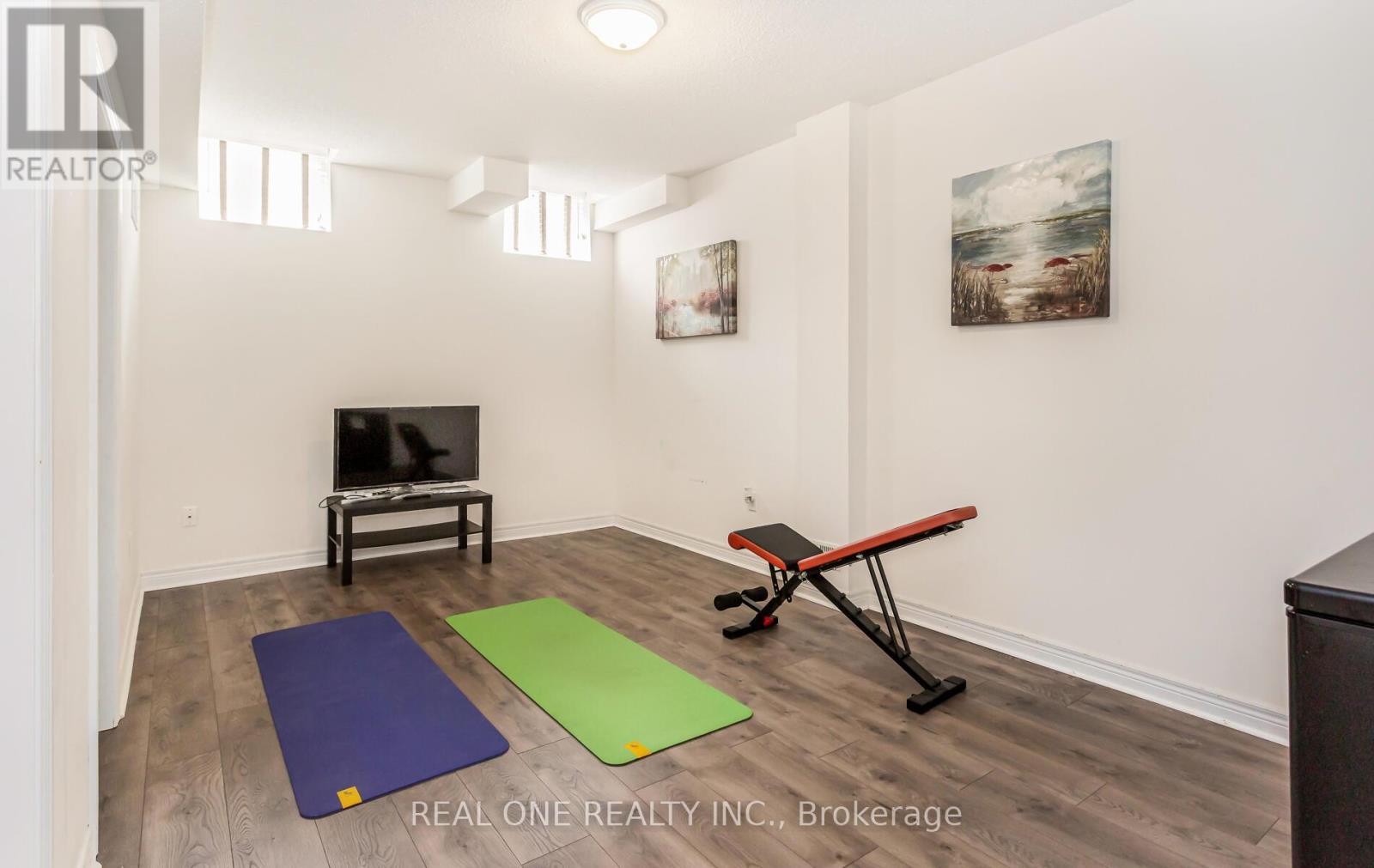 3860 Bloomington Crescent, Mississauga, ON - Indoor