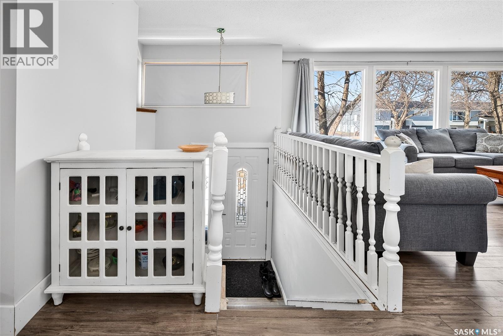 1321 Prince Crescent, Moose Jaw, SK - Indoor