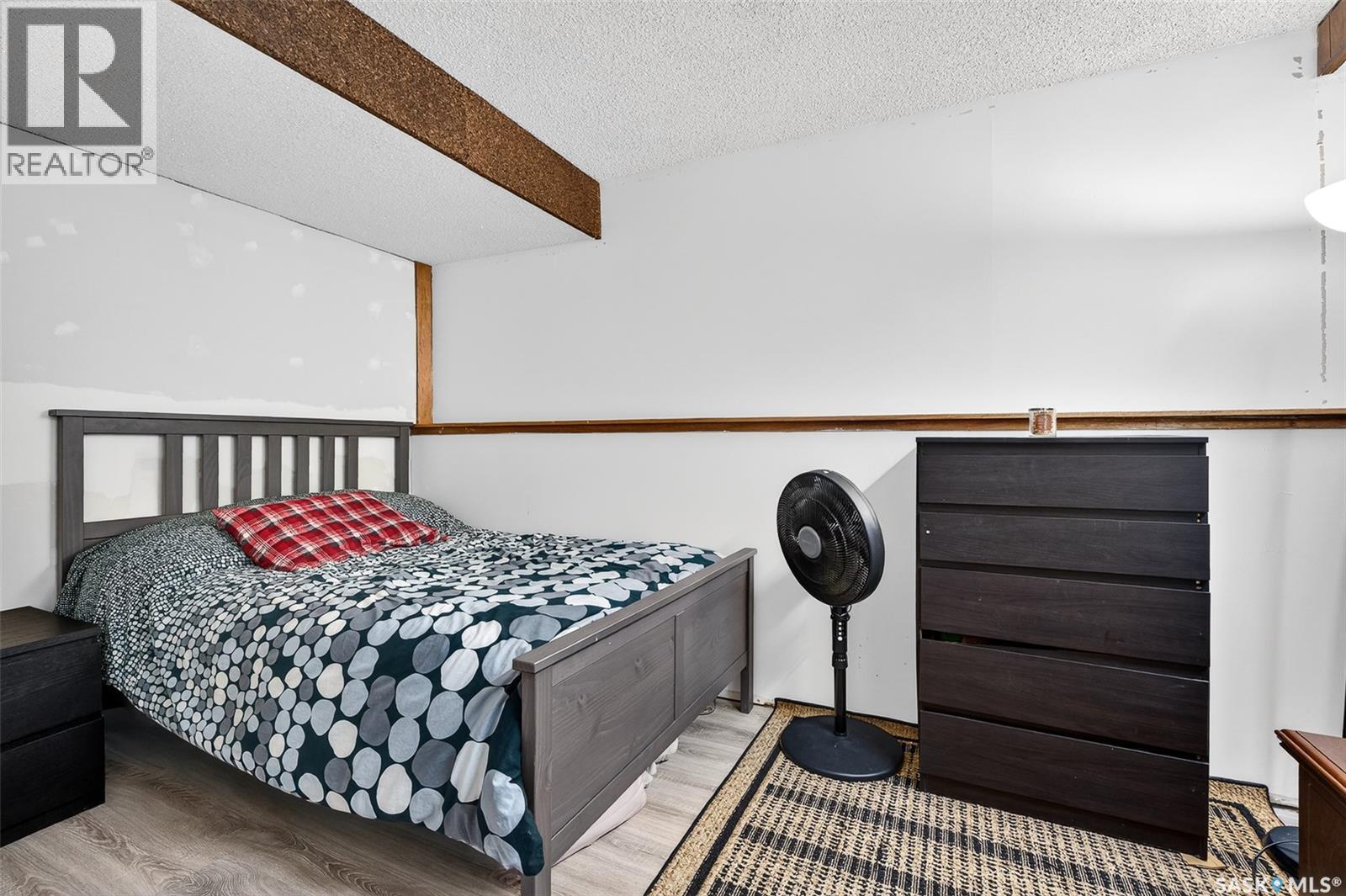 1321 Prince Crescent, Moose Jaw, SK - Indoor Photo Showing Bedroom