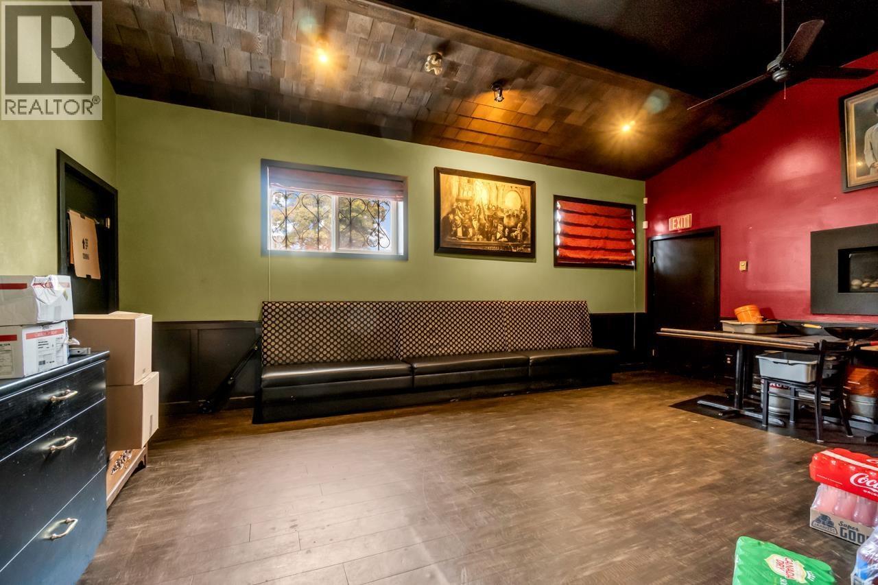 3364 Cambie Street, Vancouver, BC