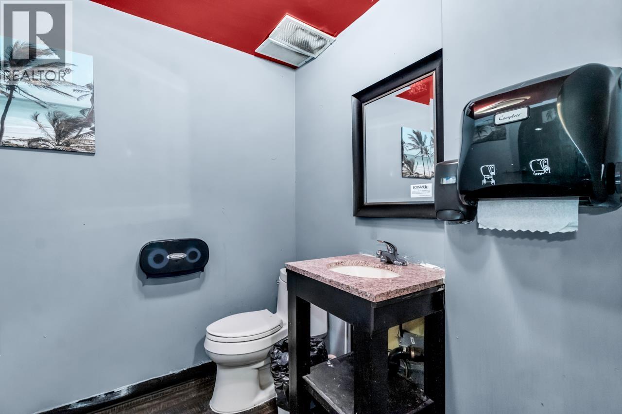 3364 Cambie Street, Vancouver, BC