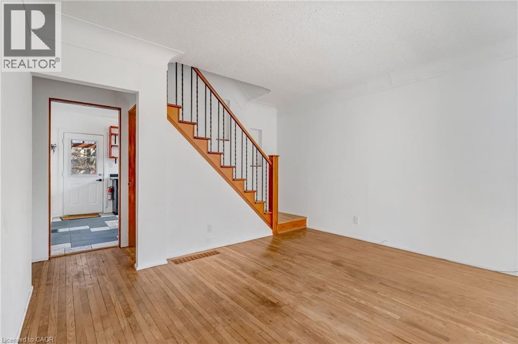23 Clifford Street, Hamilton, ON - Indoor Photo Showing Other Room