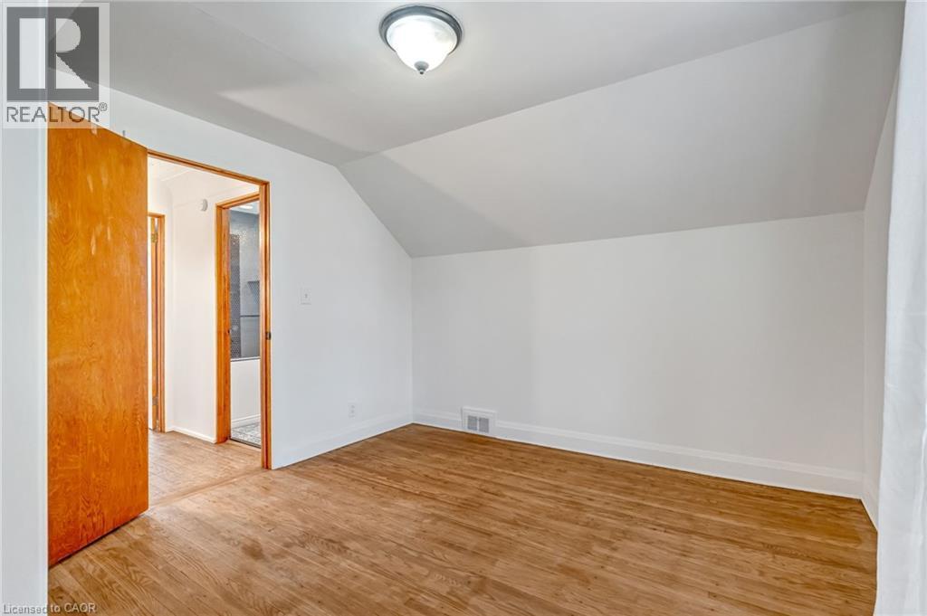 23 Clifford Street, Hamilton, ON - Indoor Photo Showing Other Room