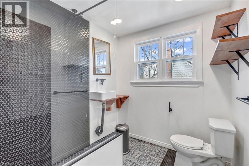 23 Clifford Street, Hamilton, ON - Photo Showing Other Room