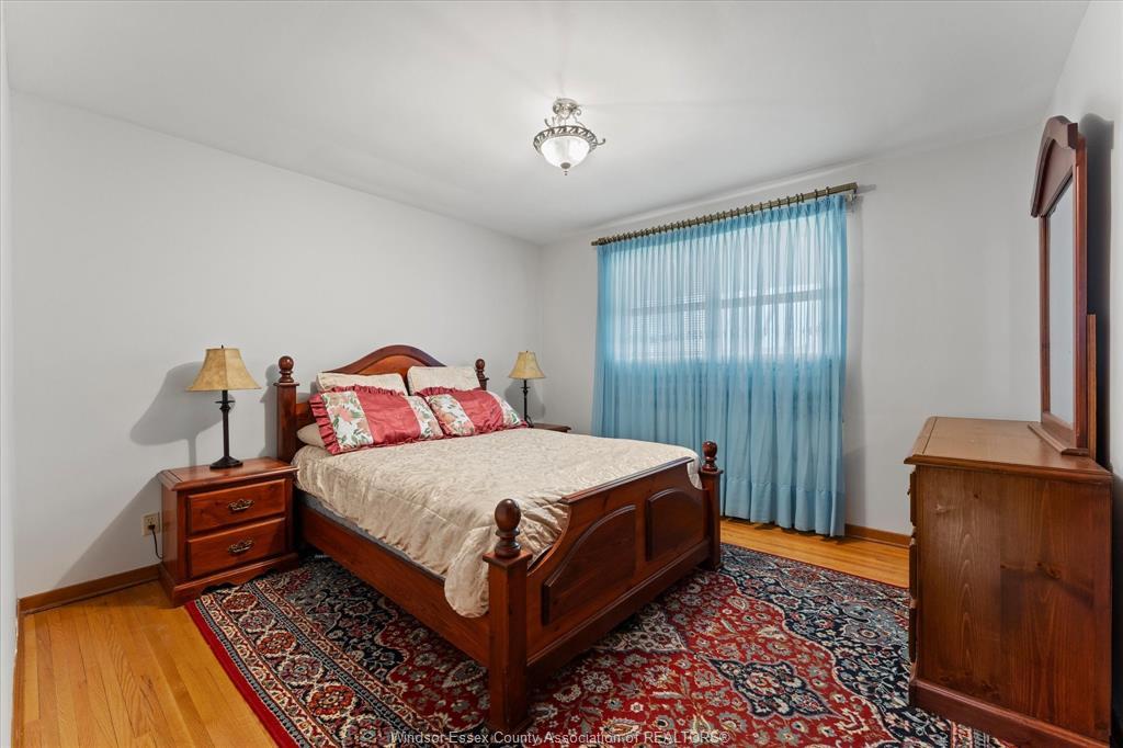 1464 Roxborough, Windsor, ON