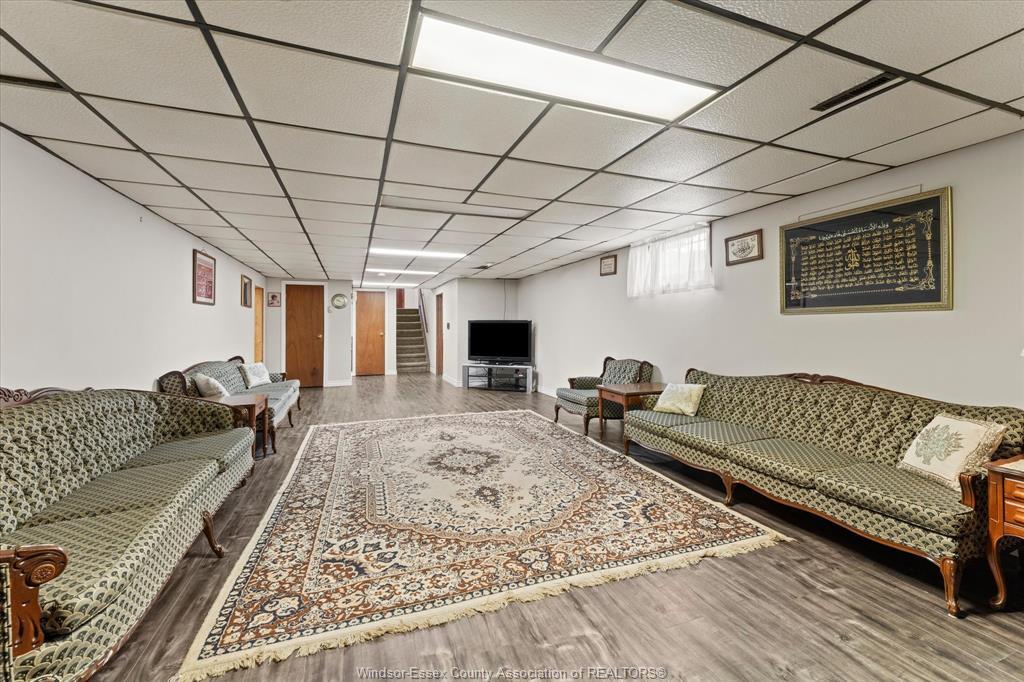 1464 Roxborough, Windsor, ON