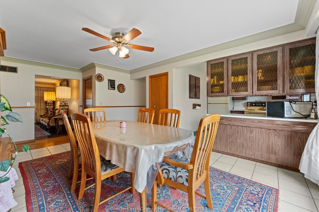 1464 Roxborough, Windsor, ON