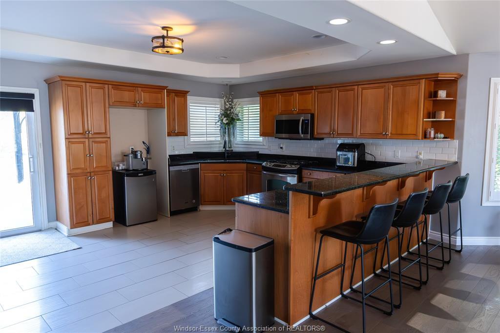 8510 Baseline Road, Windsor, ON