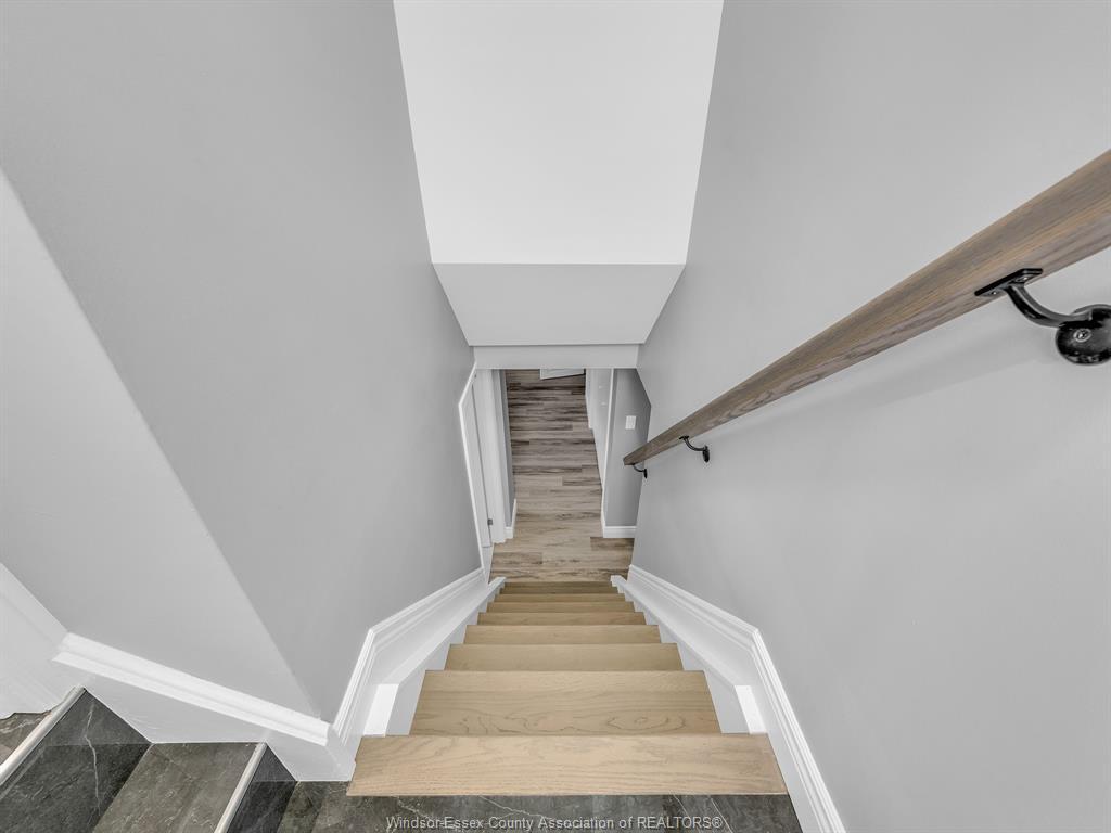 2692 Everts, Windsor, ON