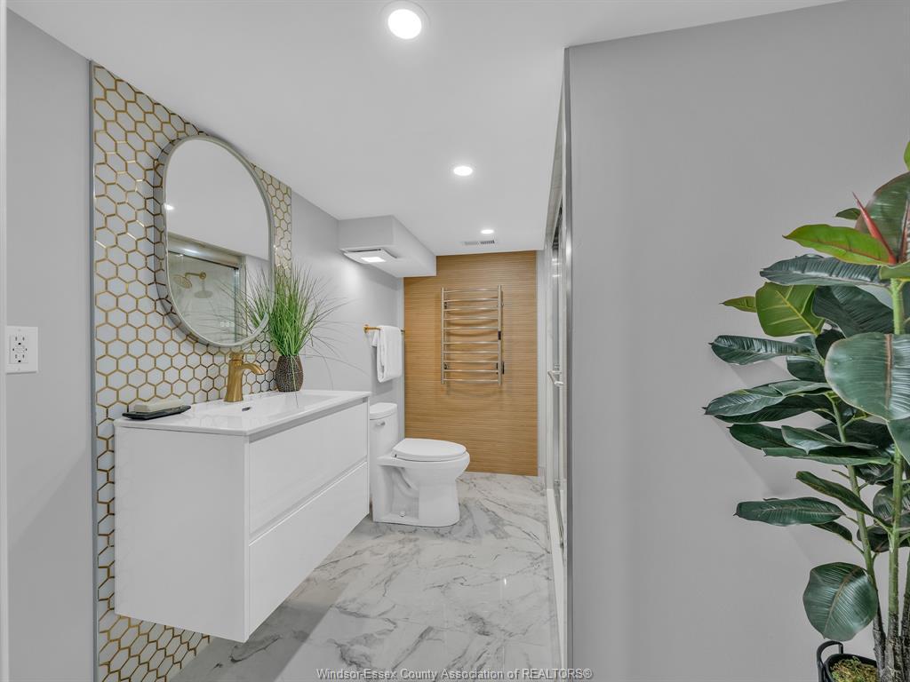 2692 Everts, Windsor, ON