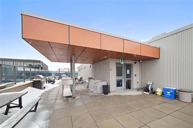 210-340 Waterfront Dr, Winnipeg, MB