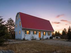 24 Saddle Island Road Bayswater, NS B0J 1T0