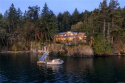 250 Holmes Rd Salt Spring, BC V8K 1T6