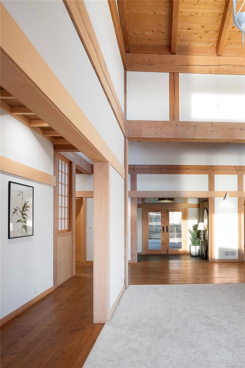 250 Holmes Rd, Salt Spring, BC