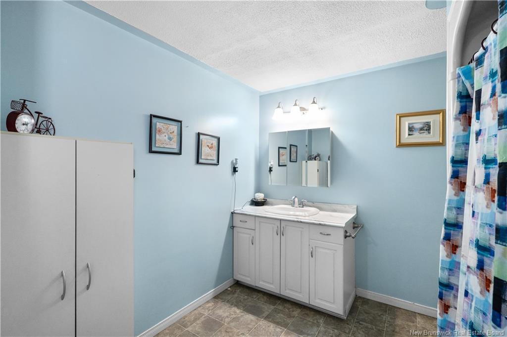 1540 Sunset Drive, Bathurst, NB