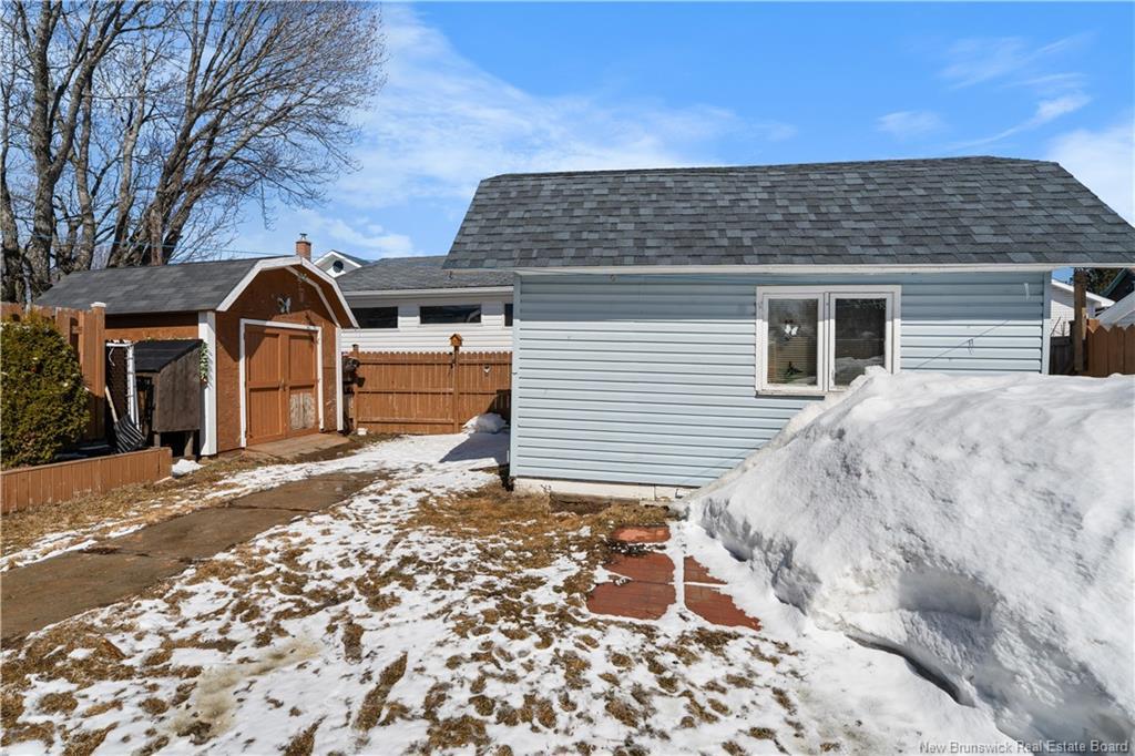 1540 Sunset Drive, Bathurst, NB